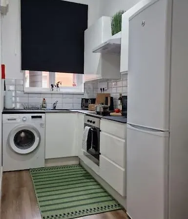 Apartment Cosy 2 Bedroom *